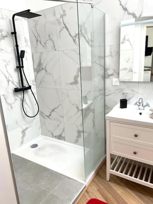 Cosy T3 Centre Reims/Pkg Prive Apartamento Exterior foto