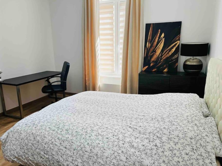 Cosy T3 Centre Reims/Pkg Prive Apartamento Exterior foto